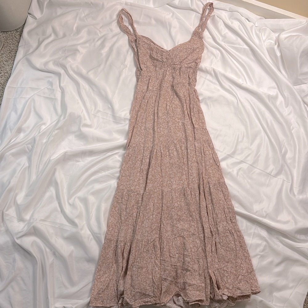 Dress Forum Dress. Item 104